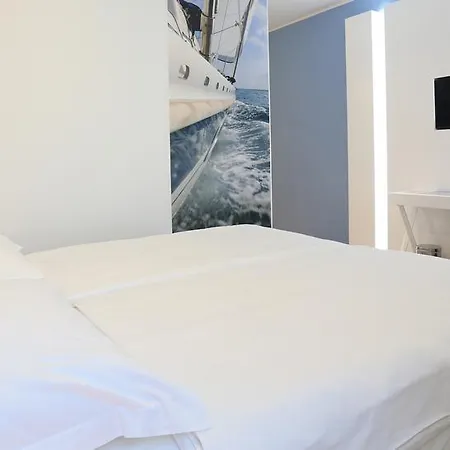 Scalaria 4* Split