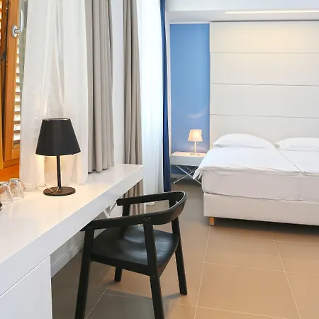 Scalaria 4* Split